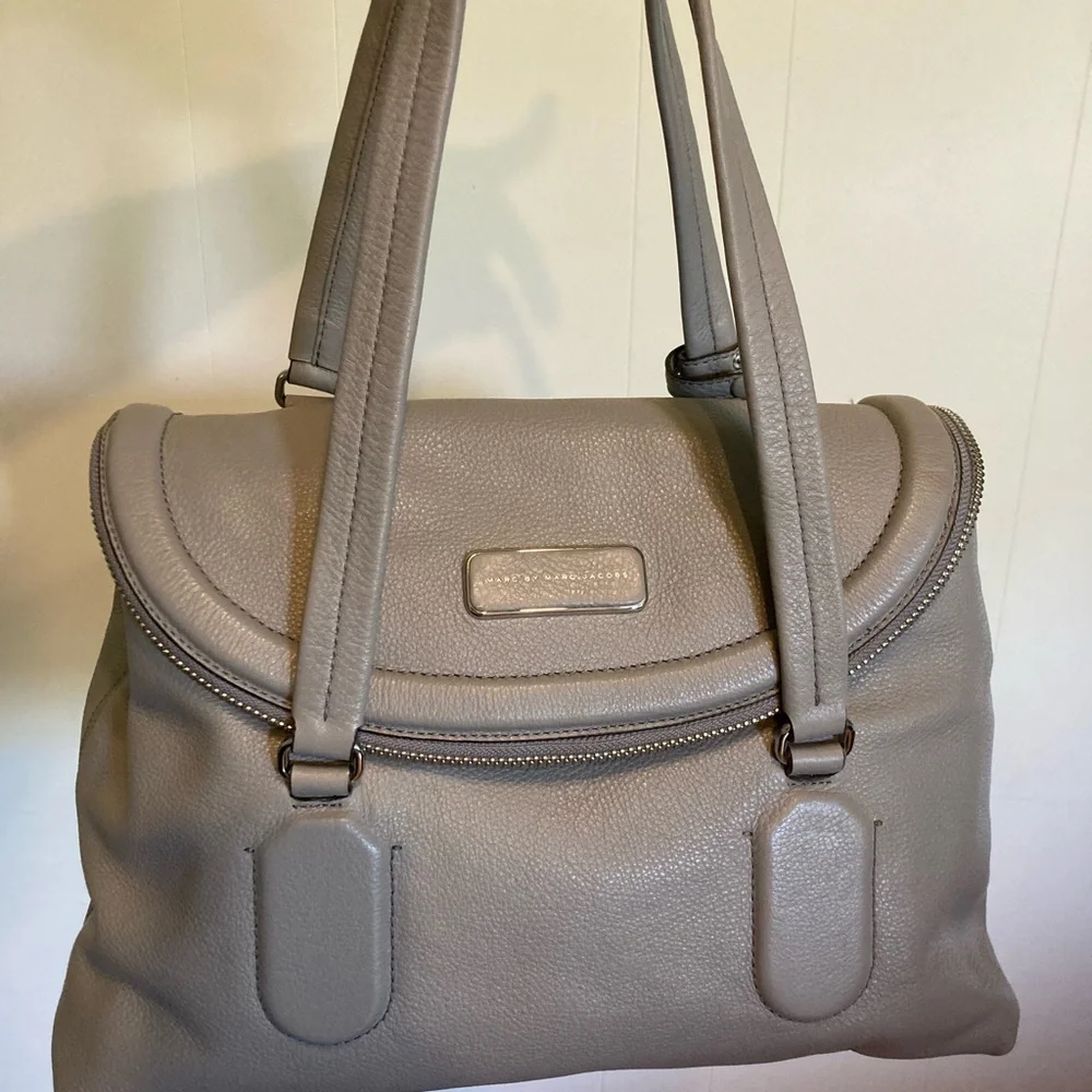 Marc by Marc Jacobs Gray Leather Satchel Bag
